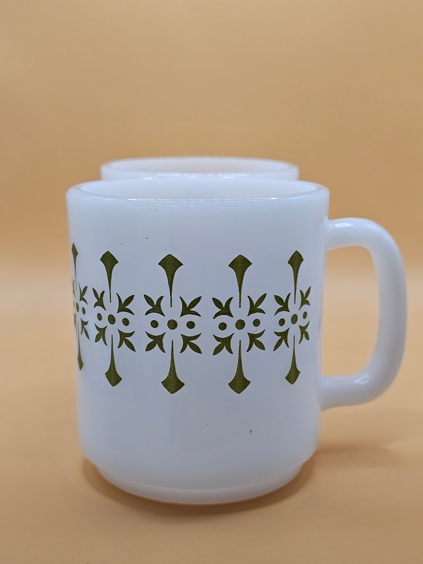 Milk Glass w/ Olive Green Pattern Mug Candle| 8.5 oz