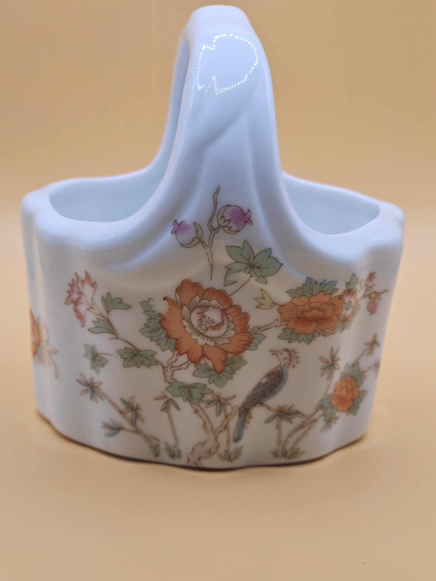 Ceramic Flower Basket | 6 oz Candle